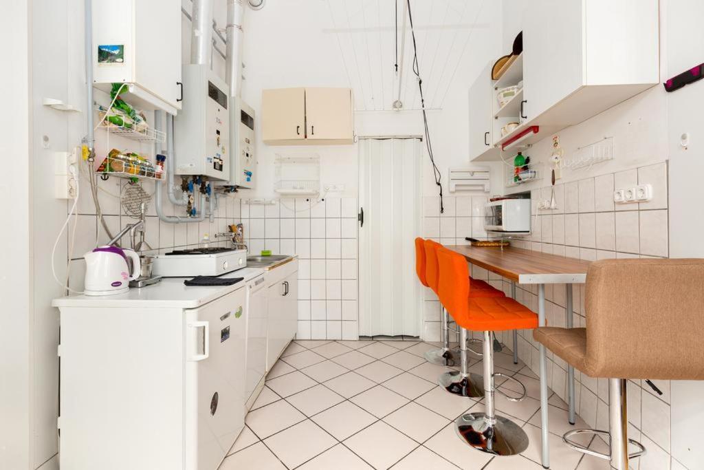 Szentkiralyi 5 - Double Basic In The Center - Self-check-in Appartamento Budapest